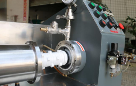 CNB-0.5L實(shí)驗(yàn)型納米棒銷式砂磨機(jī)